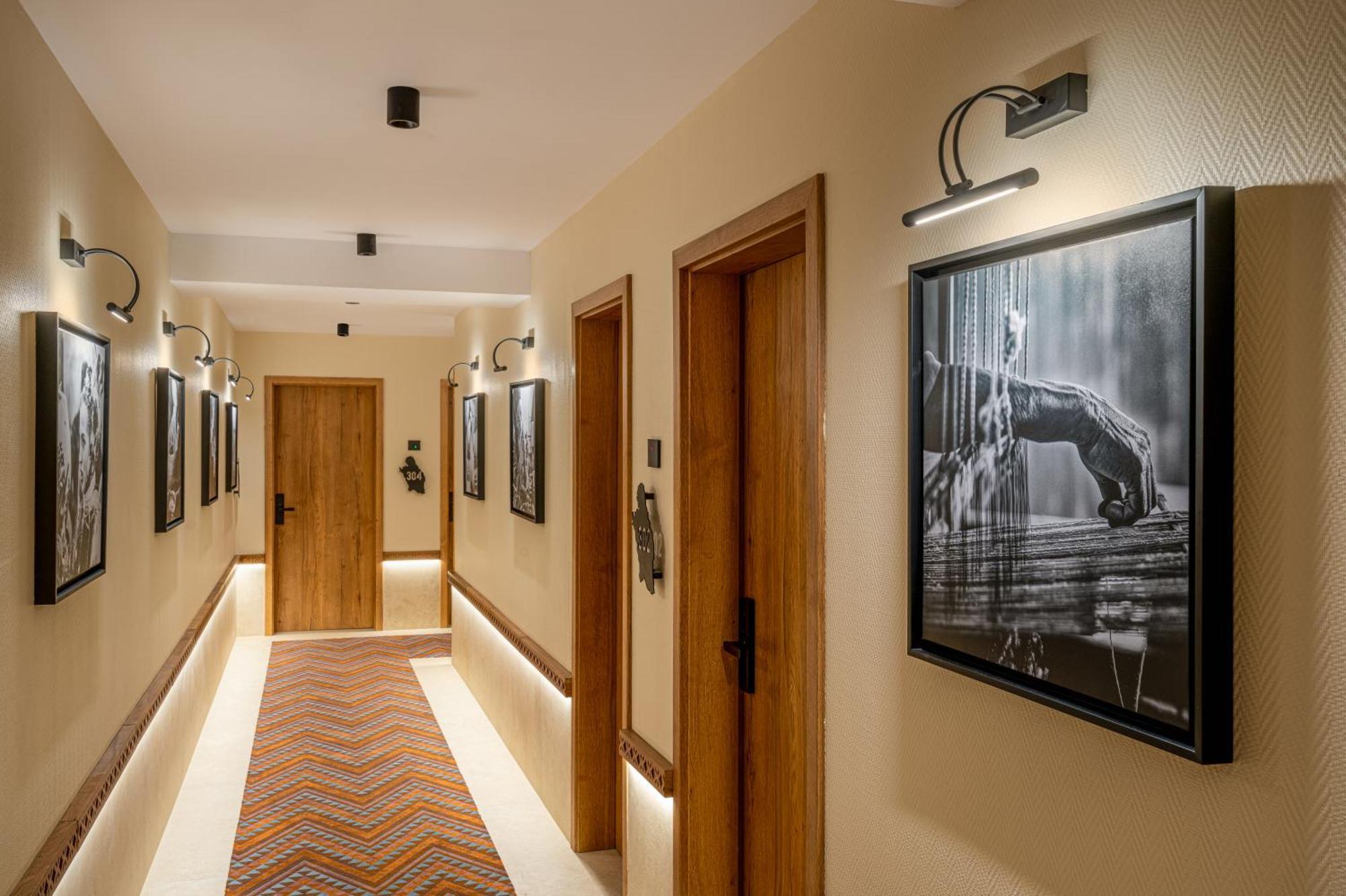 Hotel Valedor Boutique & Spa Buşteni Exterior foto